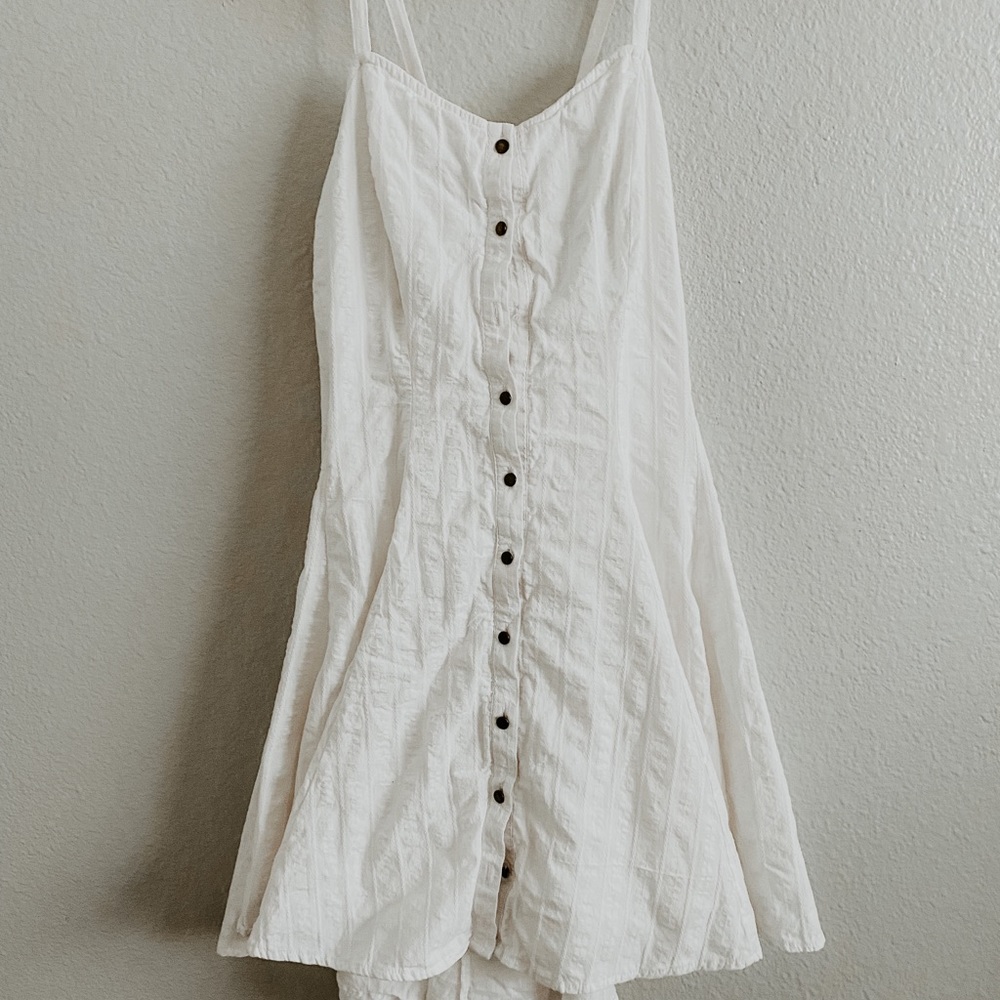 White ribbed dress